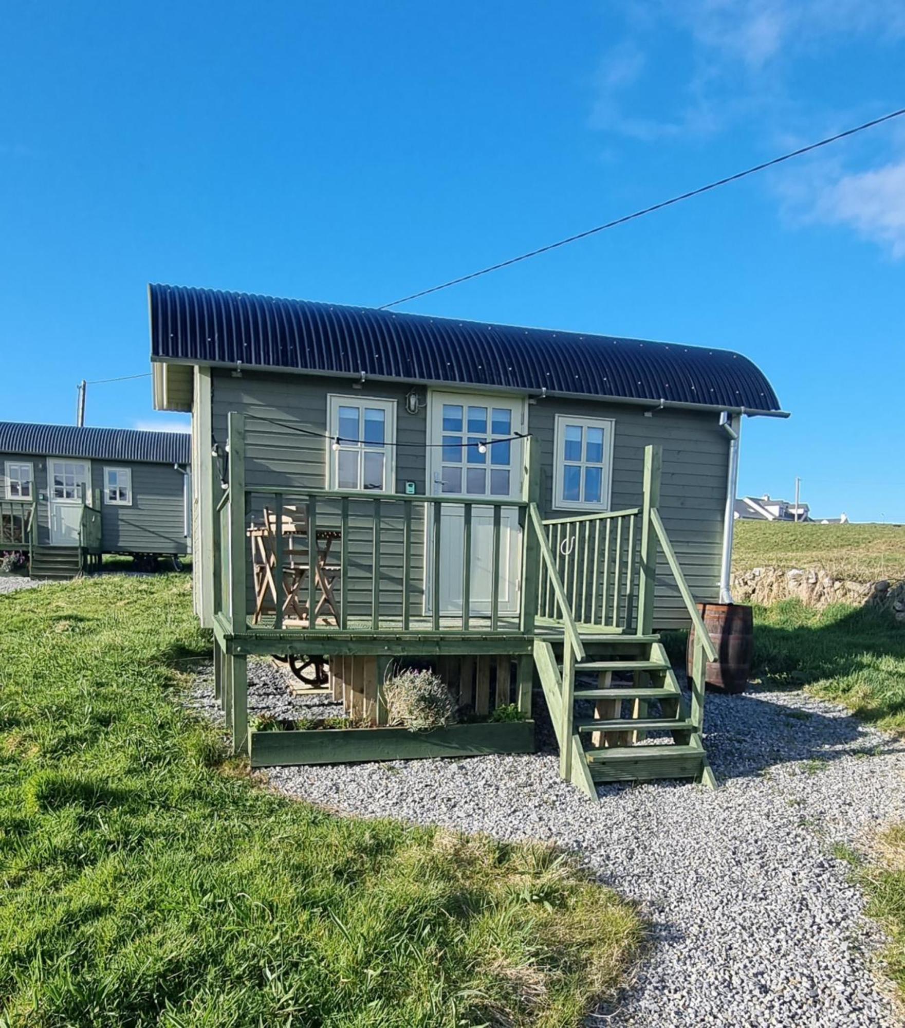 Wild Meadow Huts Villa Doolin Exterior photo